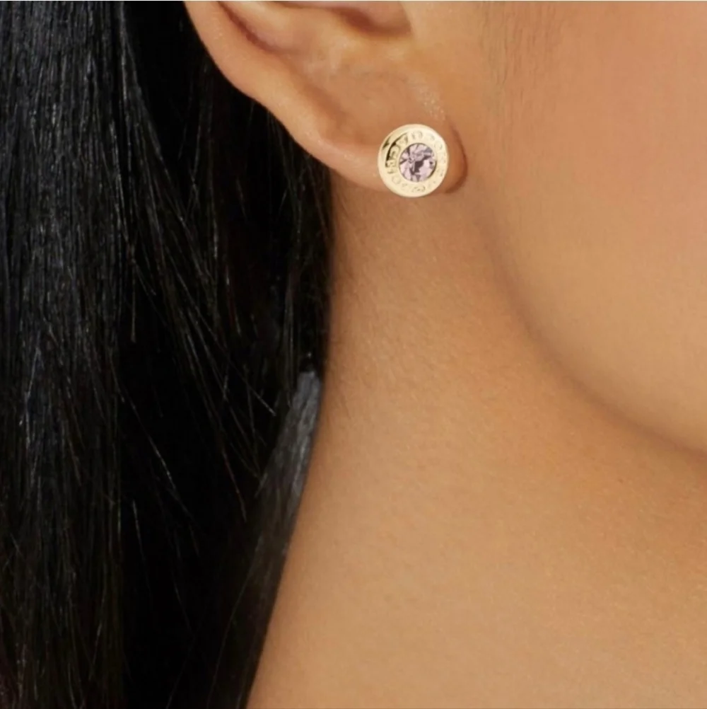 💛🔹️COACH 🔹️ Open Circle Stud Earrings - Picture 2 of 4